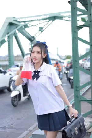 台北定點茶-小正妹