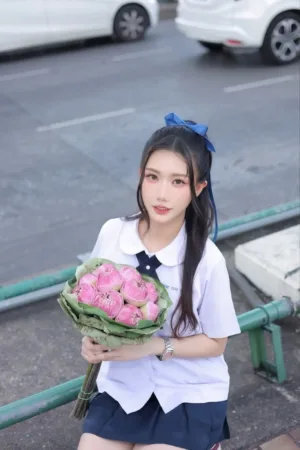 台北定點茶-小正妹